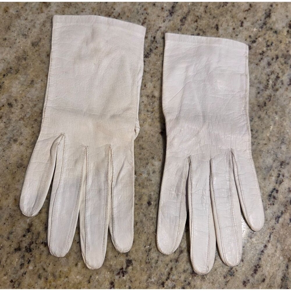 Vintage Womens Size S 7 Off-White Kid Leather Formal Gloves Short Wrist Button